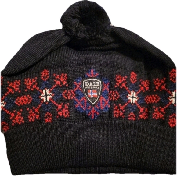 Dale of Norway Other - Dale of Norway OBERSTDORF Merino Wool Pom Pom Beanie Hat Ski Outdoor Winter NWT